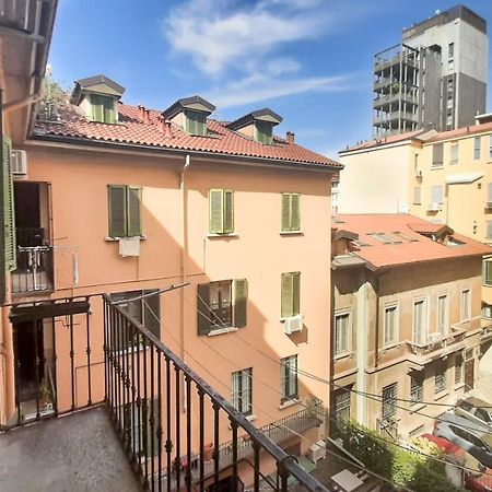 Joivy Light Isola Studio Milano Exterior foto